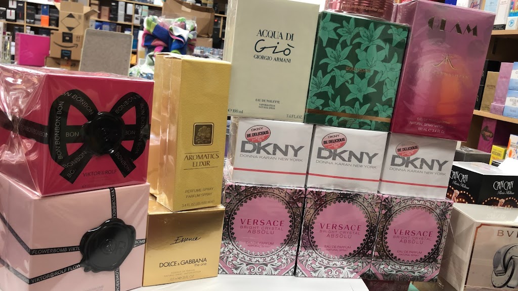 La Casa Del Perfume | 2932 NW 72nd Ave, Miami, FL 33122, USA | Phone: (786) 464-1496 La Casa Del Perfume | 2932 NW 72nd Ave, Miami, FL 33122, USA | Phone: (786) 464-1496