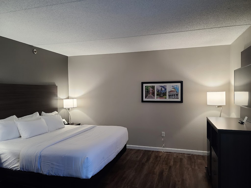 Comfort Inn Boston Milford | 24 Beaver St, Milford, MA 01757, USA | Phone: (508) 478-8243