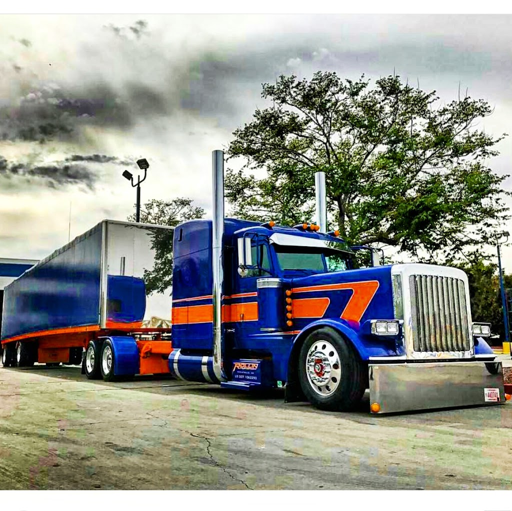 Rollin Transport LLC | 3205 Pleasant Hill Rd, Richfield, WI 53076, USA | Phone: (262) 628-4652