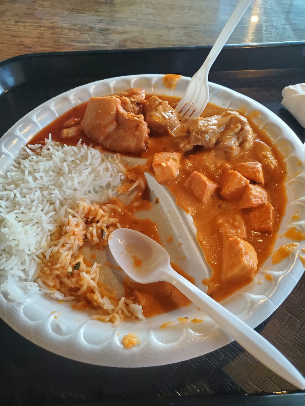 Curry Out Indian Cuisine | Suite 155, 5655 E La Palma Ave, Anaheim, CA 92807, USA | Phone: (714) 777-3100