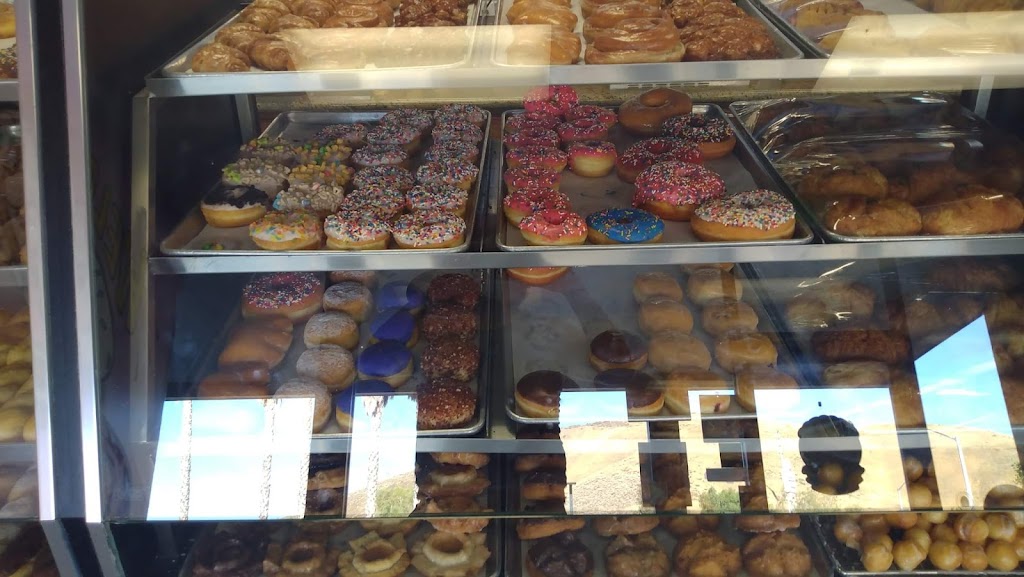 Mimi’s Donuts & Ice Cream | 4000 University Pkwy #4012, San Bernardino, CA 92407, USA | Phone: (909) 352-6351