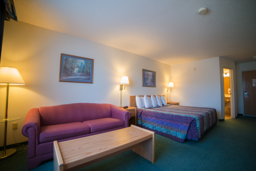 River Valley Inn & Suites | 1030 N Cascade St, Osceola, WI 54020, USA | Phone: (715) 294-4060