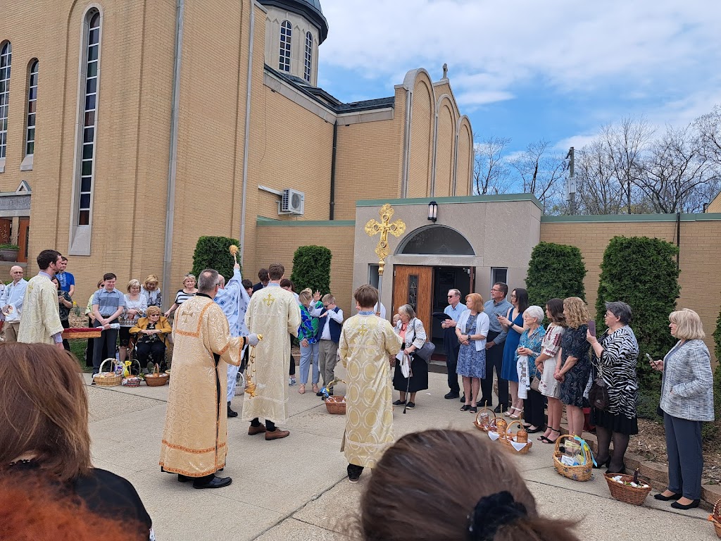 St. Mary the Protectress Ukrainian Orthodox Cathedral of the USA | 21931 Evergreen Rd, Southfield, MI 48075, USA | Phone: (248) 471-1755