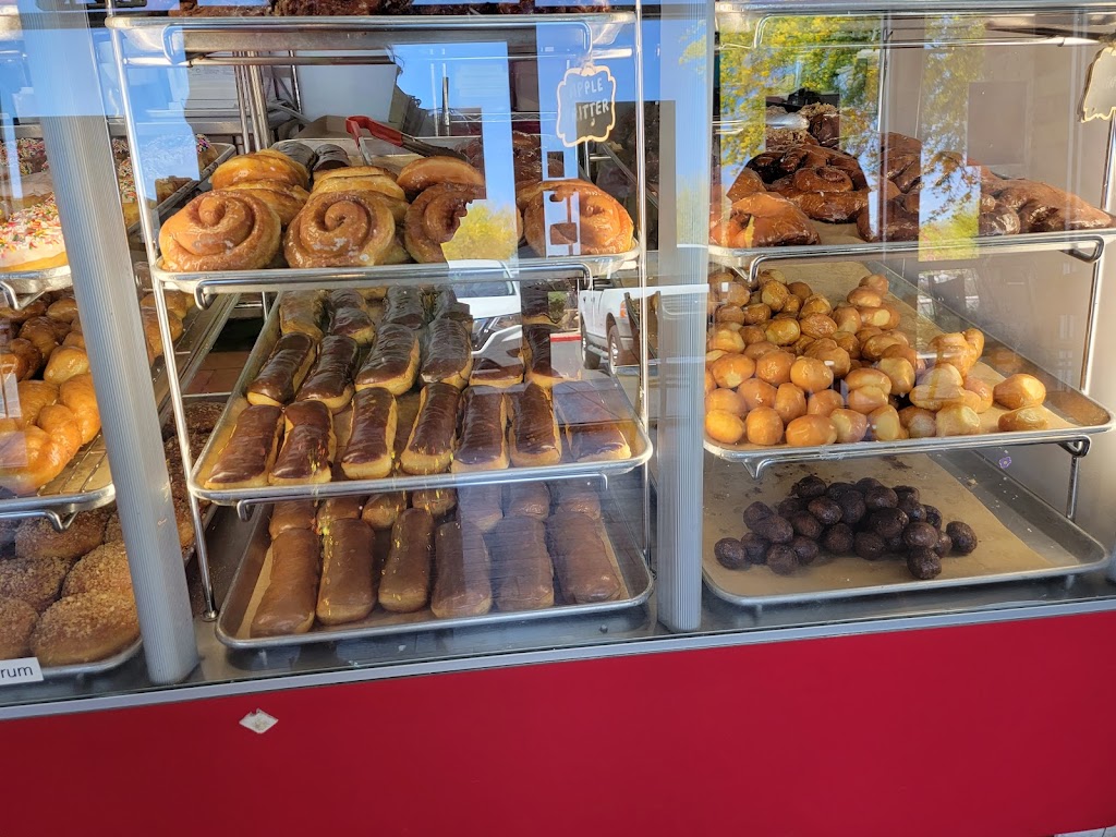 BoSa Donuts | 15261 N Reems Rd #104, Surprise, AZ 85379 | Phone: (623) 404-8888