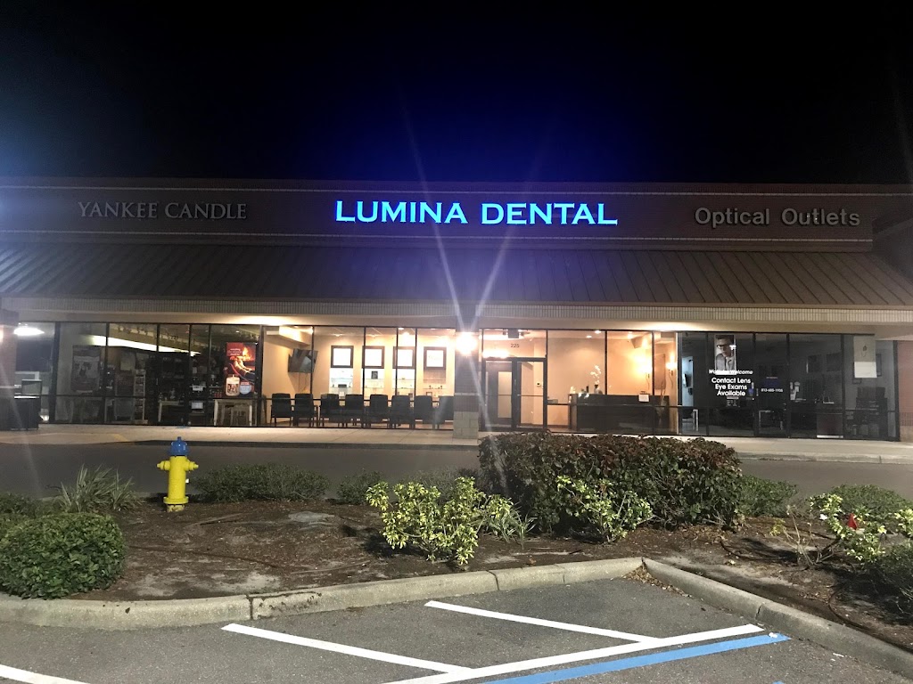 Lumina Dental Brandon Town Center | 225 Brandon Town Center Dr, Brandon, FL 33511, USA | Phone: (813) 381-5858