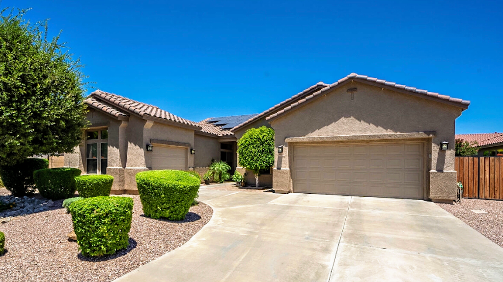 Stacy Miller, The Miller Team, RE/MAX Fine Properties | 9044 W Union Hills Dr # 108, Peoria, AZ 85382, USA | Phone: (214) 597-8881