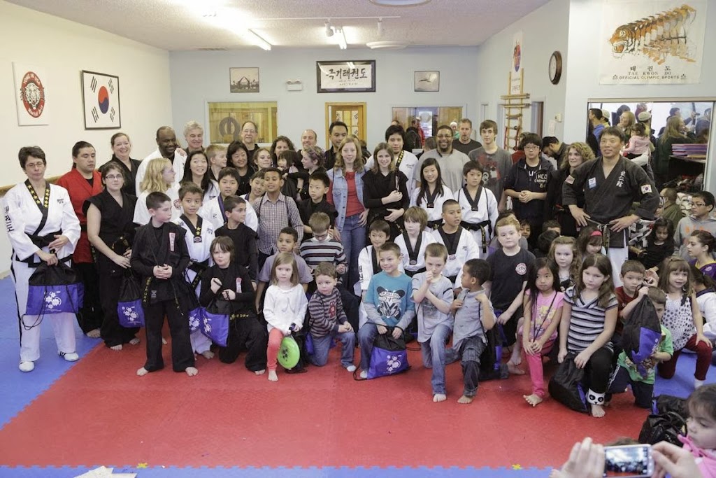 Yong-In USA Martial Arts | 479 Roosevelt Rd, Glen Ellyn, IL 60137, USA | Phone: (630) 545-2401