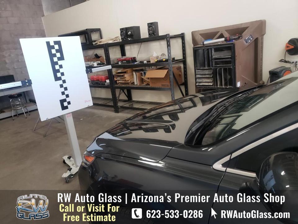 RW Auto Glass | 816 W Gila Bend Hwy #6, Casa Grande, AZ 85122, United States | Phone: (623) 533-0286