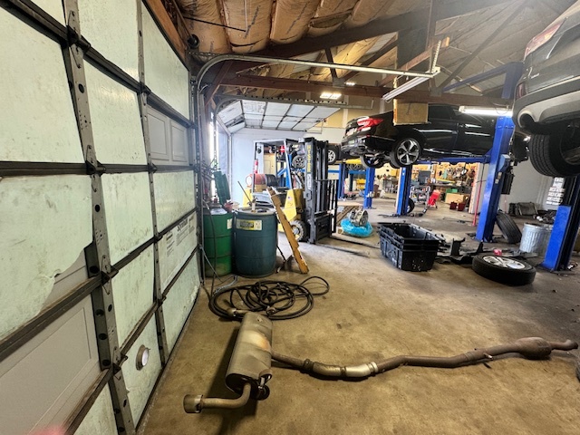 Milex Complete Auto Care - Mr. Transmission | 6975 N Dixie Hwy, Elizabethtown, KY 42701, USA | Phone: (270) 982-2990