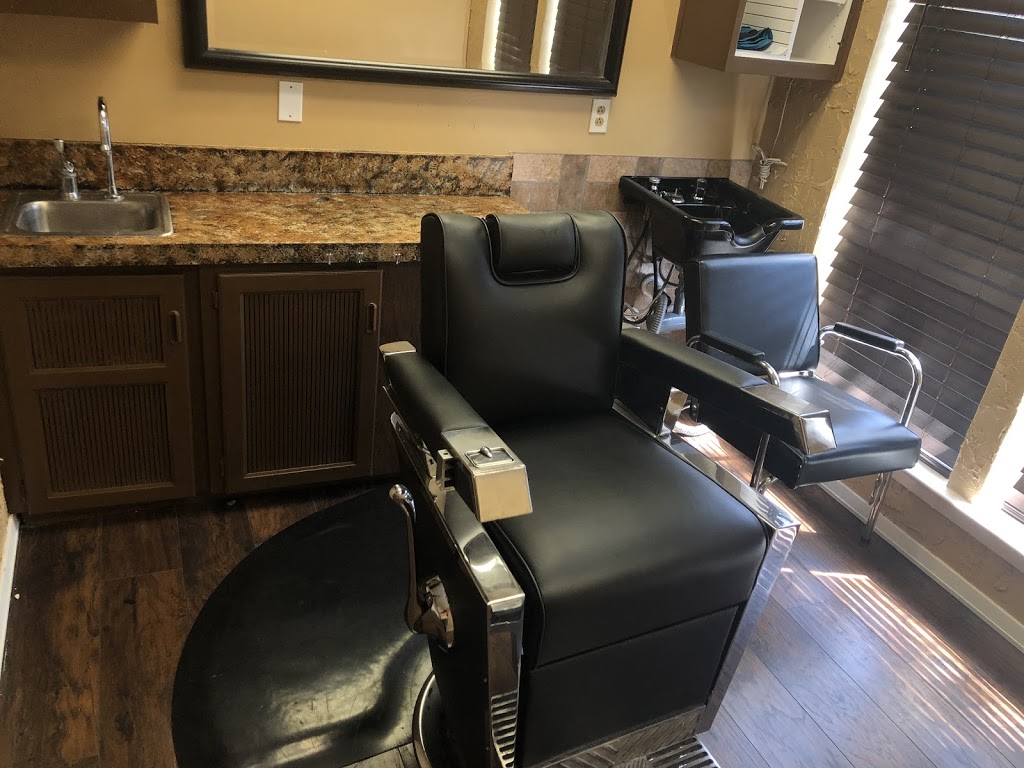 The Captain’s Lodge Barber Studio | 1115 W Arkansas Ln Ste A, Arlington, TX 76013 | Phone: (817) 962-0018