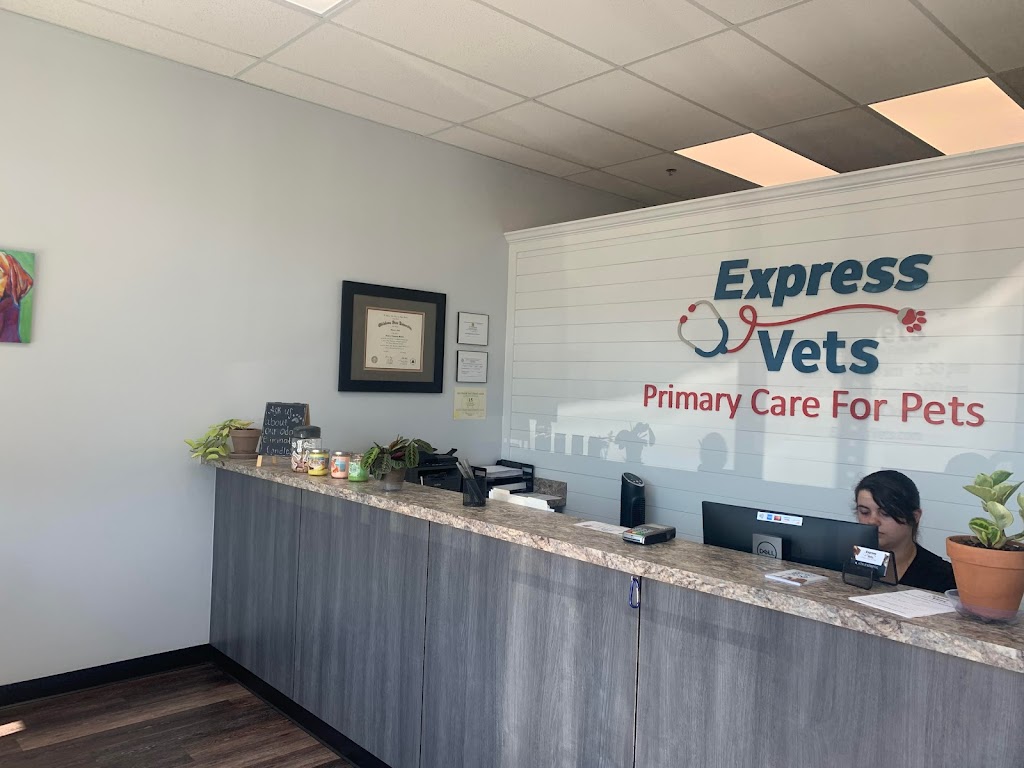 Express Vets Holly Springs | 6244 Holly Springs Pkwy Suite D, Holly Springs, GA 30188, USA | Phone: (678) 402-8717