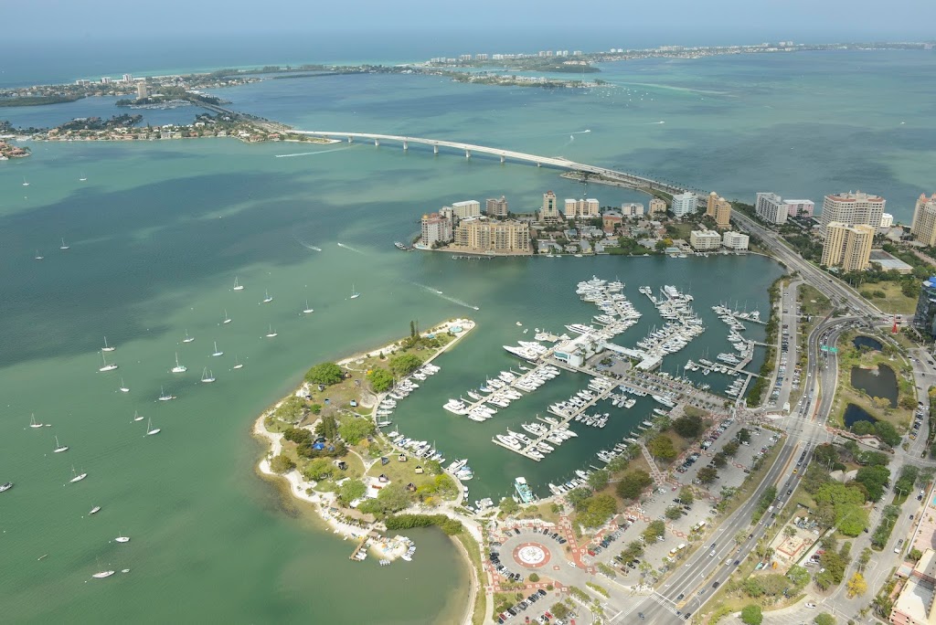 Marina Jack | 2 Marina Plaza, Sarasota, FL 34236, USA | Phone: (941) 365-4232