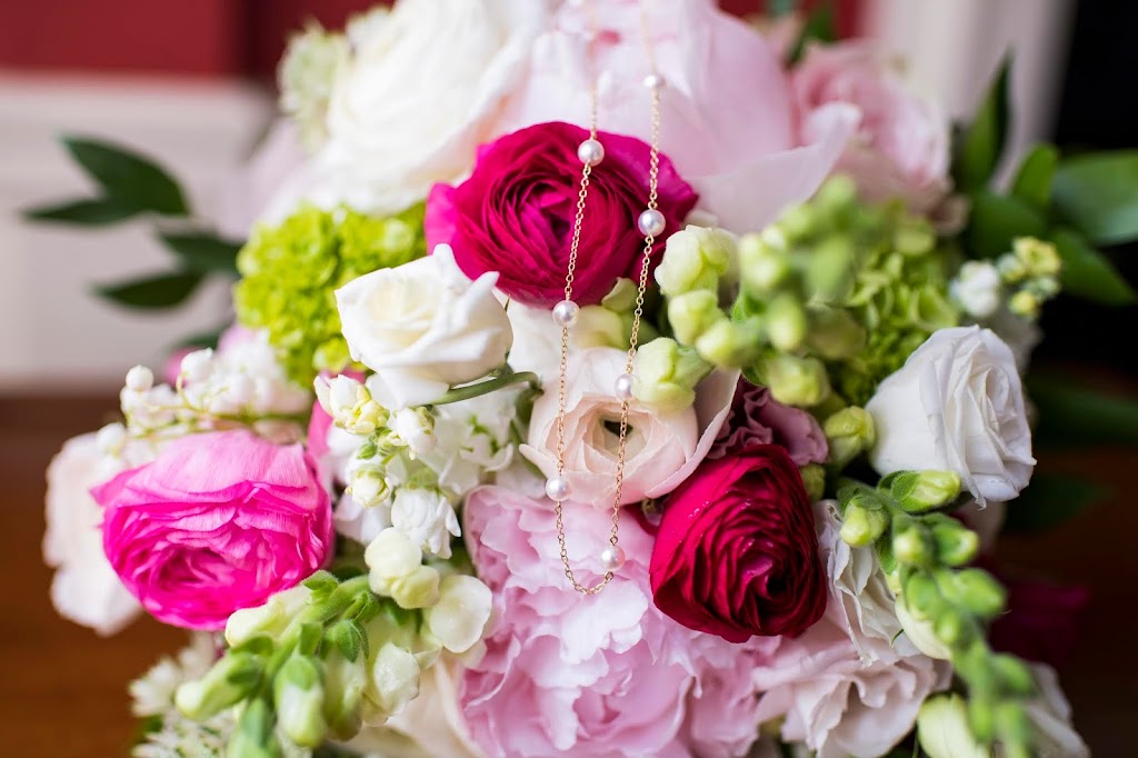 Petals floral & Party Design | 200 Forest Ave, Locust Valley, NY 11560, USA | Phone: (516) 674-9325