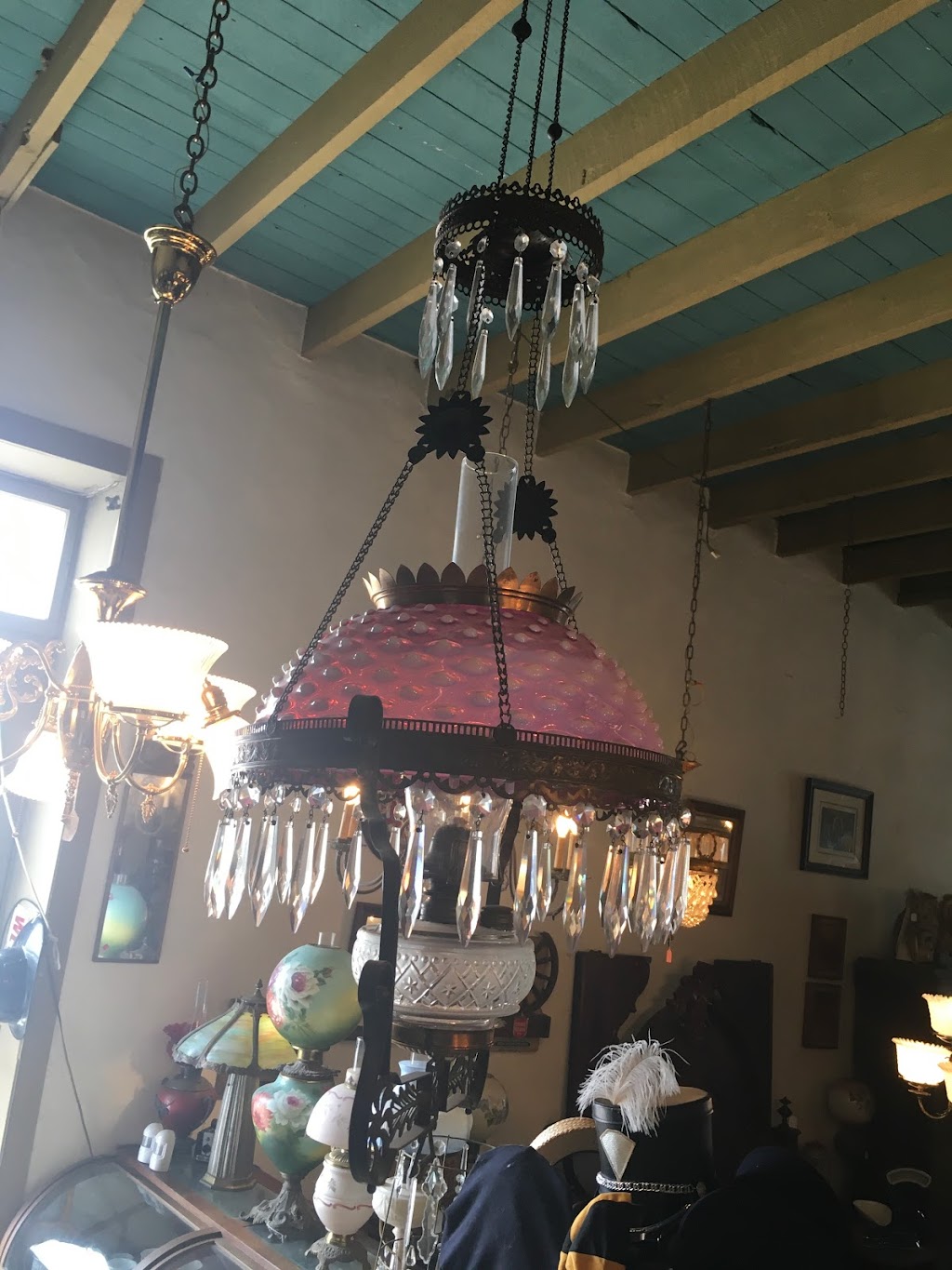 Curious Interests Antiques | 515 Madrid St, Castroville, TX 78009, USA | Phone: (210) 863-6747