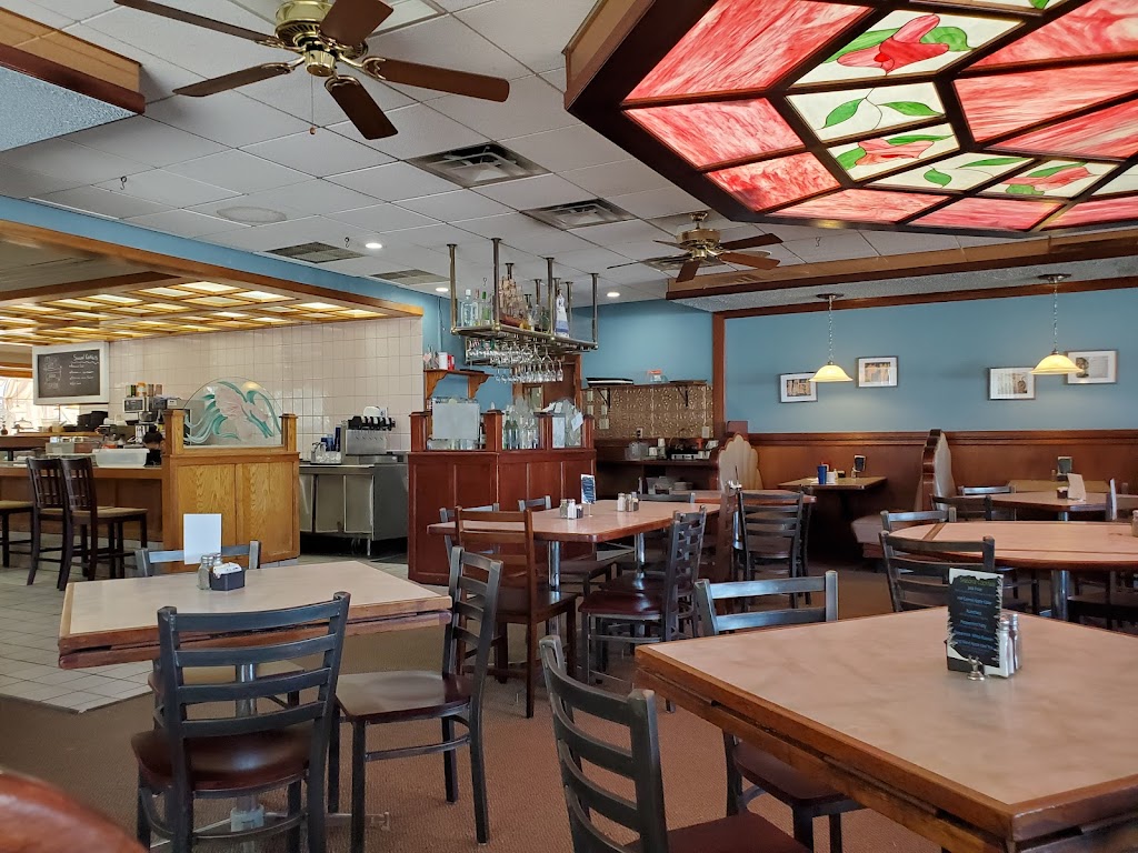 Odyssey Family Restaurant | N82W15380 Appleton Ave, Menomonee Falls, WI 53051 | Phone: (262) 255-3036