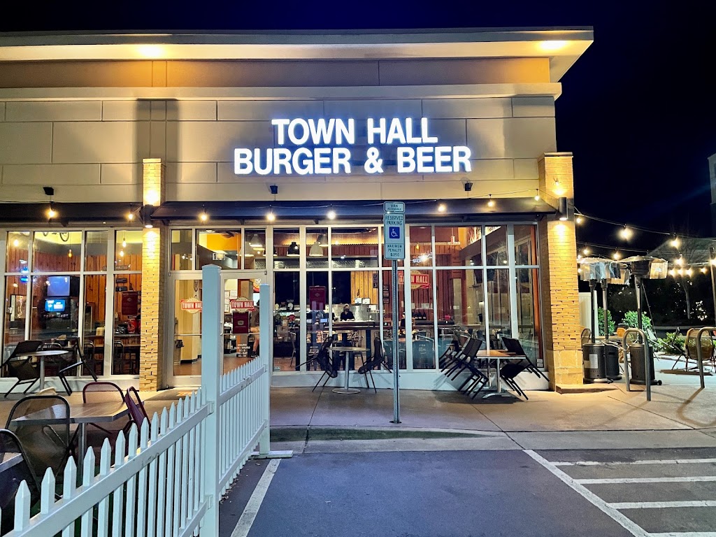 Town Hall Burger & Beer Durham | 7830 NC-751, Durham, NC 27713, USA | Phone: (919) 973-0506