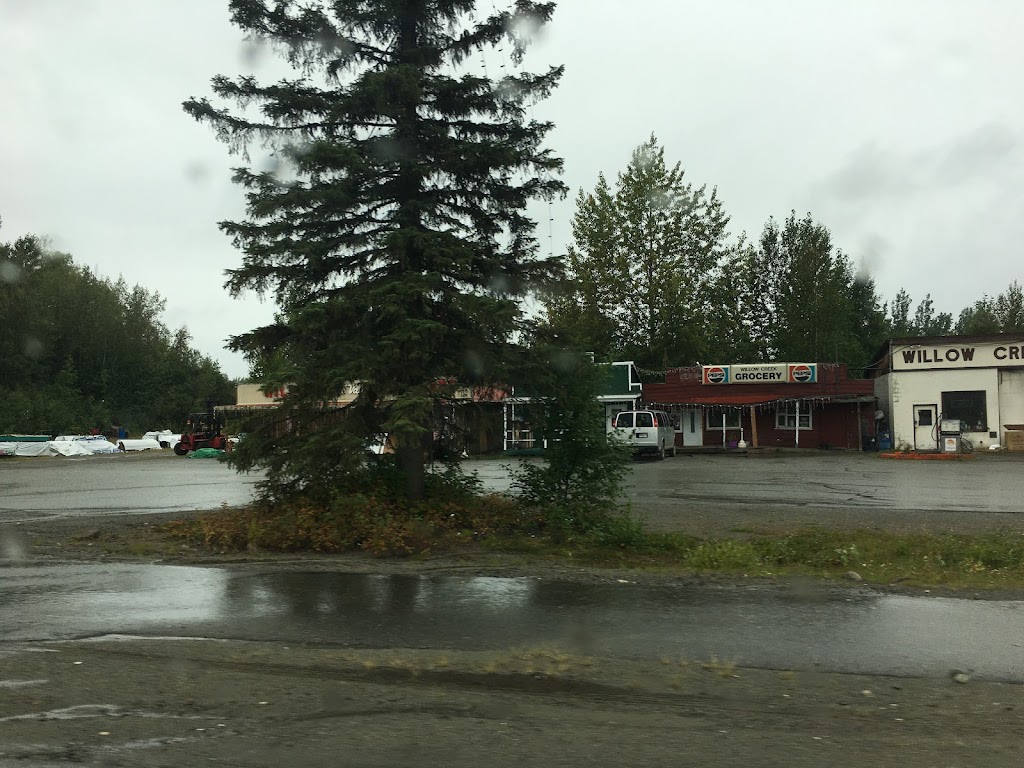 Willow Creek Grocery | 30988 Parks Hwy #1099, Willow, AK 99688, USA | Phone: (907) 495-6293