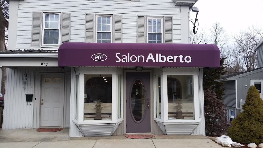 Salon Alberto | 967 Worcester Rd, Framingham, MA 01701, USA | Phone: (508) 820-0025