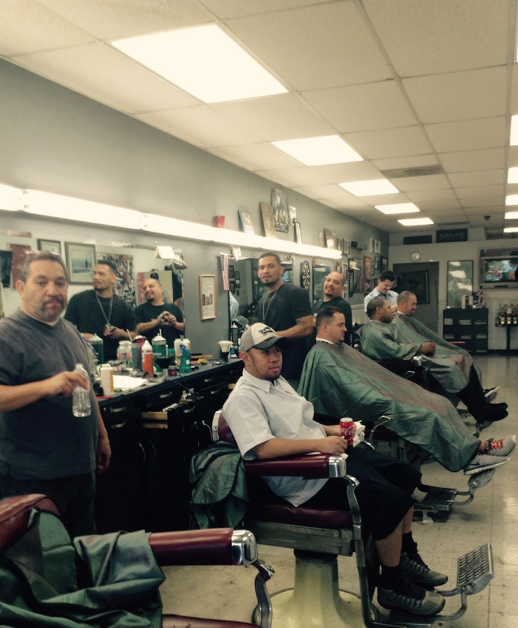 A Fullerton Barber Shop | 319 N Euclid St, Fullerton, CA 92832, USA | Phone: (714) 525-5439