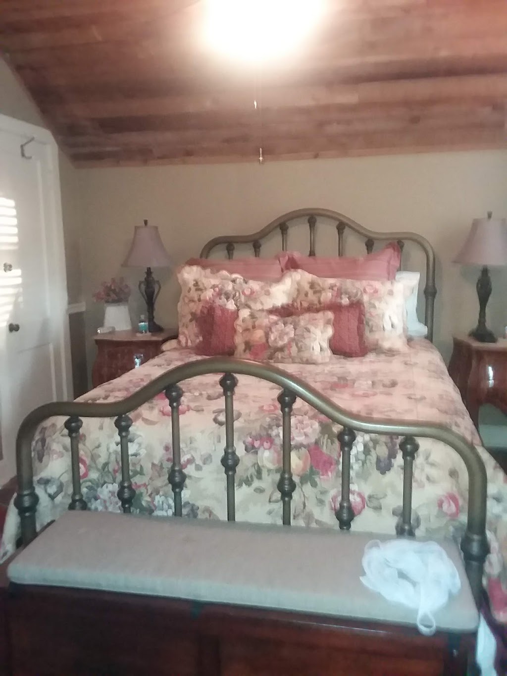 Higgins House Bed and Breakfast | 420 S Oak Ave, Sanford, FL 32771, USA | Phone: (407) 324-9238