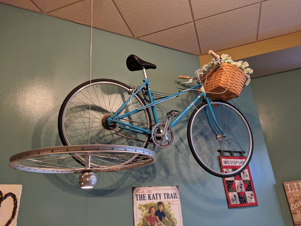 Bike Stop Bakery | 17089 N Outer 40 Rd, Chesterfield, MO 63005, USA | Phone: (636) 735-4422