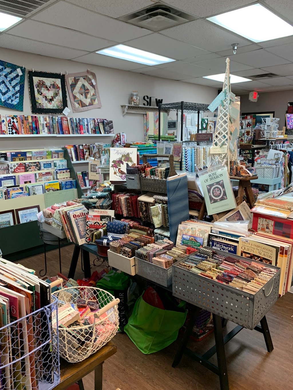 Quilters Consignment | 3923 Morse St #109, Denton, TX 76208, USA | Phone: (940) 435-9450