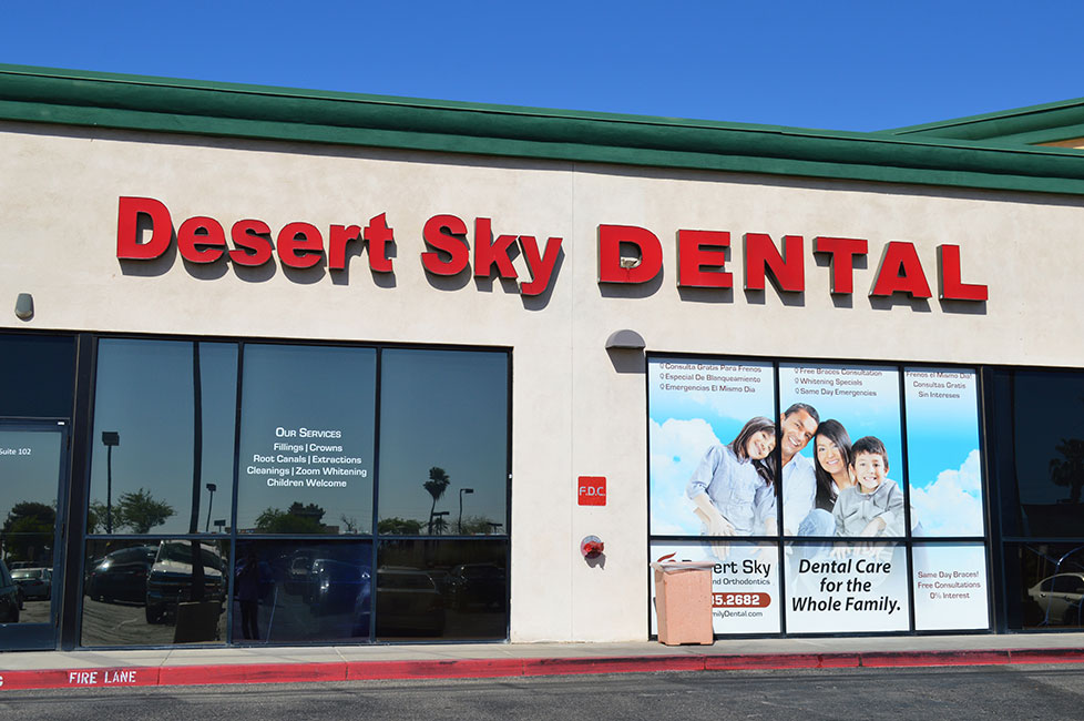 Desert Sky Family Dental | 7620 W Thomas Rd #102, Phoenix, AZ 85033, USA | Phone: (602) 833-1560