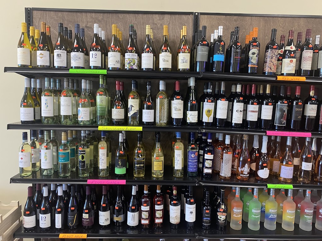 Guru Wines and Carryout | 2285 W Dublin Granville Rd, Worthington, OH 43085, USA | Phone: (614) 505-7140