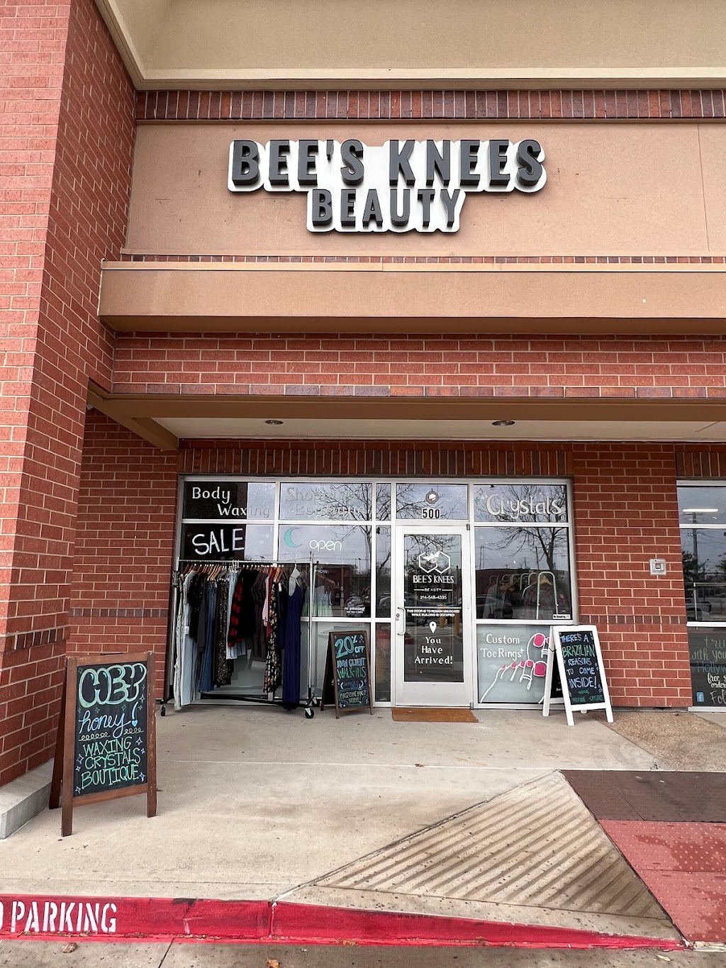 Bees Knees Beauty | 9245 Virginia Pkwy Suite 500, McKinney, TX 75071, USA | Phone: (214) 548-4335