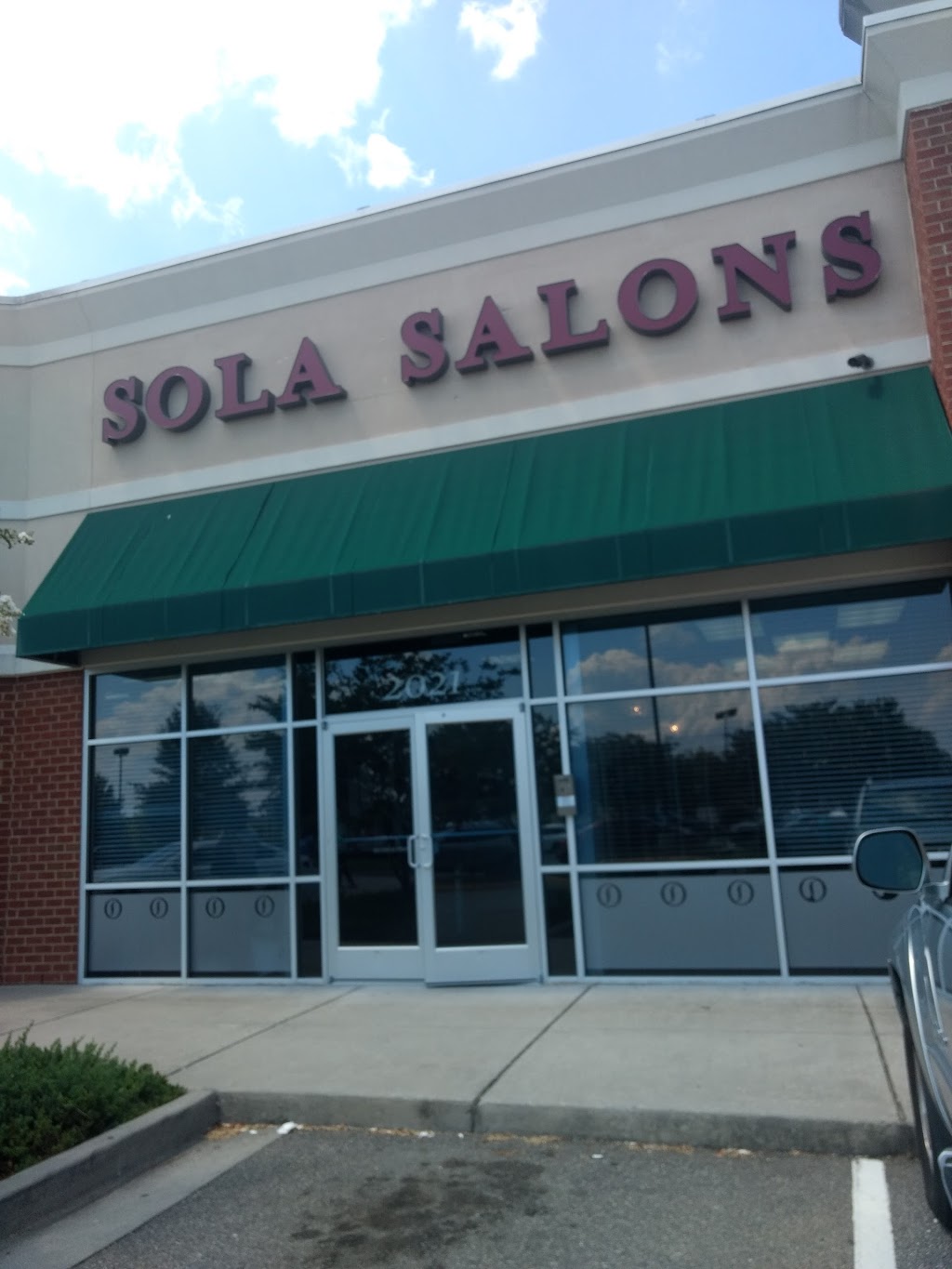 Sola Salon Studios | 2021 Walmart Way, Midlothian, VA 23113, USA | Phone: (804) 412-7652