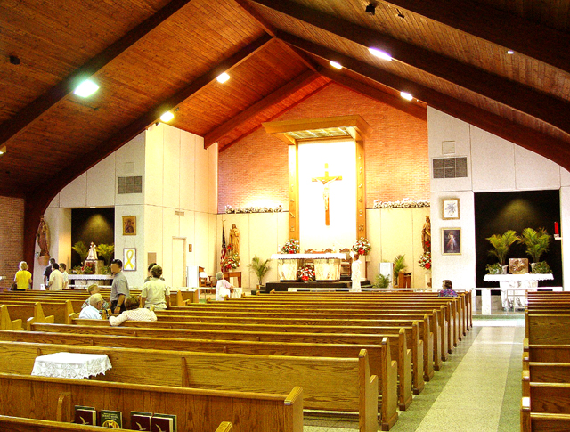 St Louis King of France Church | 1609 Carrollton Ave, Metairie, LA 70005, USA | Phone: (504) 834-9977