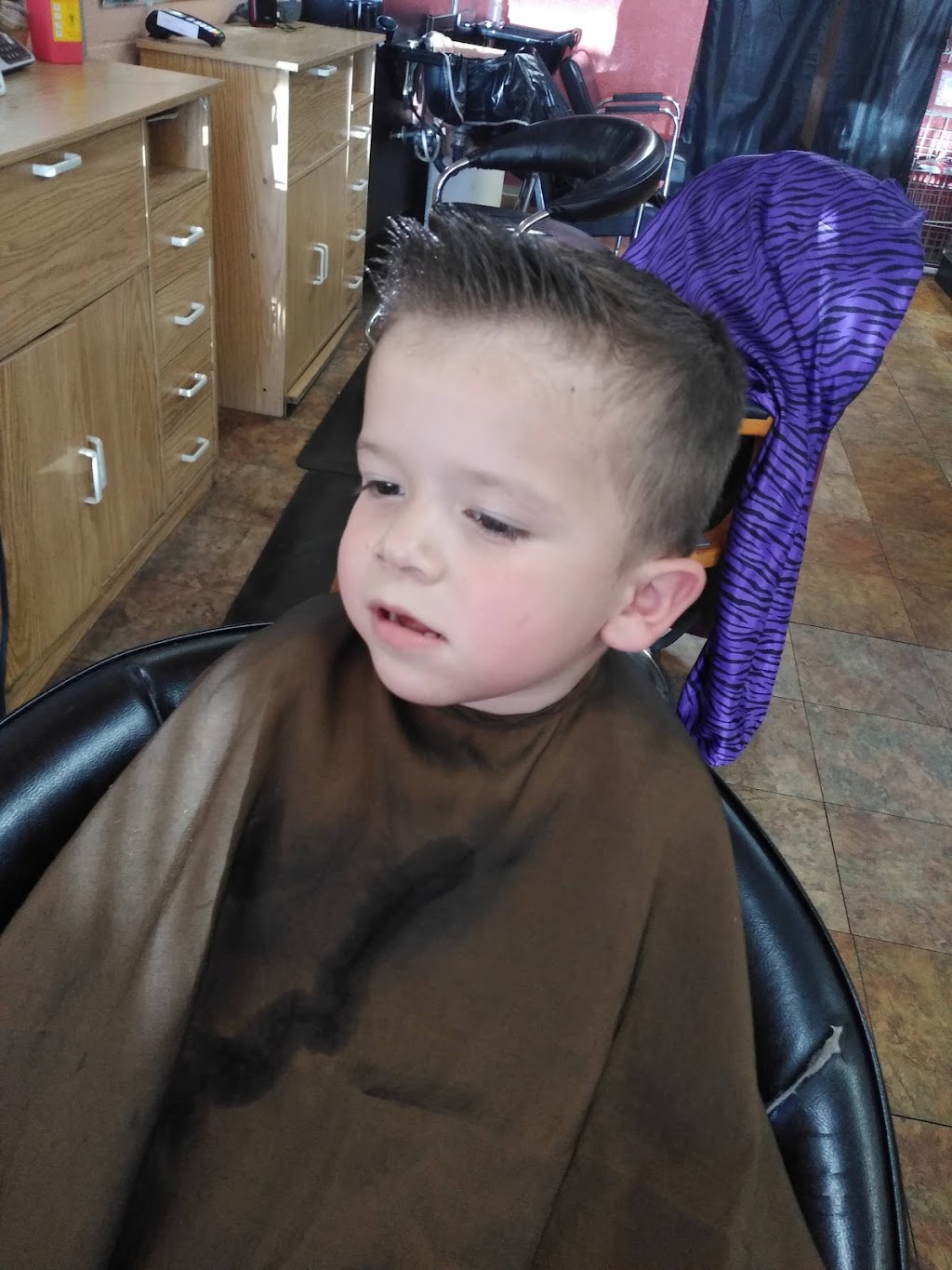 Bebis Barber Shop & Beauty Salon | 478 W Ray Rd, Chandler, AZ 85225, USA | Phone: (480) 857-2353 Bebis Barber Shop & Beauty Salon | 478 W Ray Rd, Chandler, AZ 85225, USA | Phone: (480) 857-2353