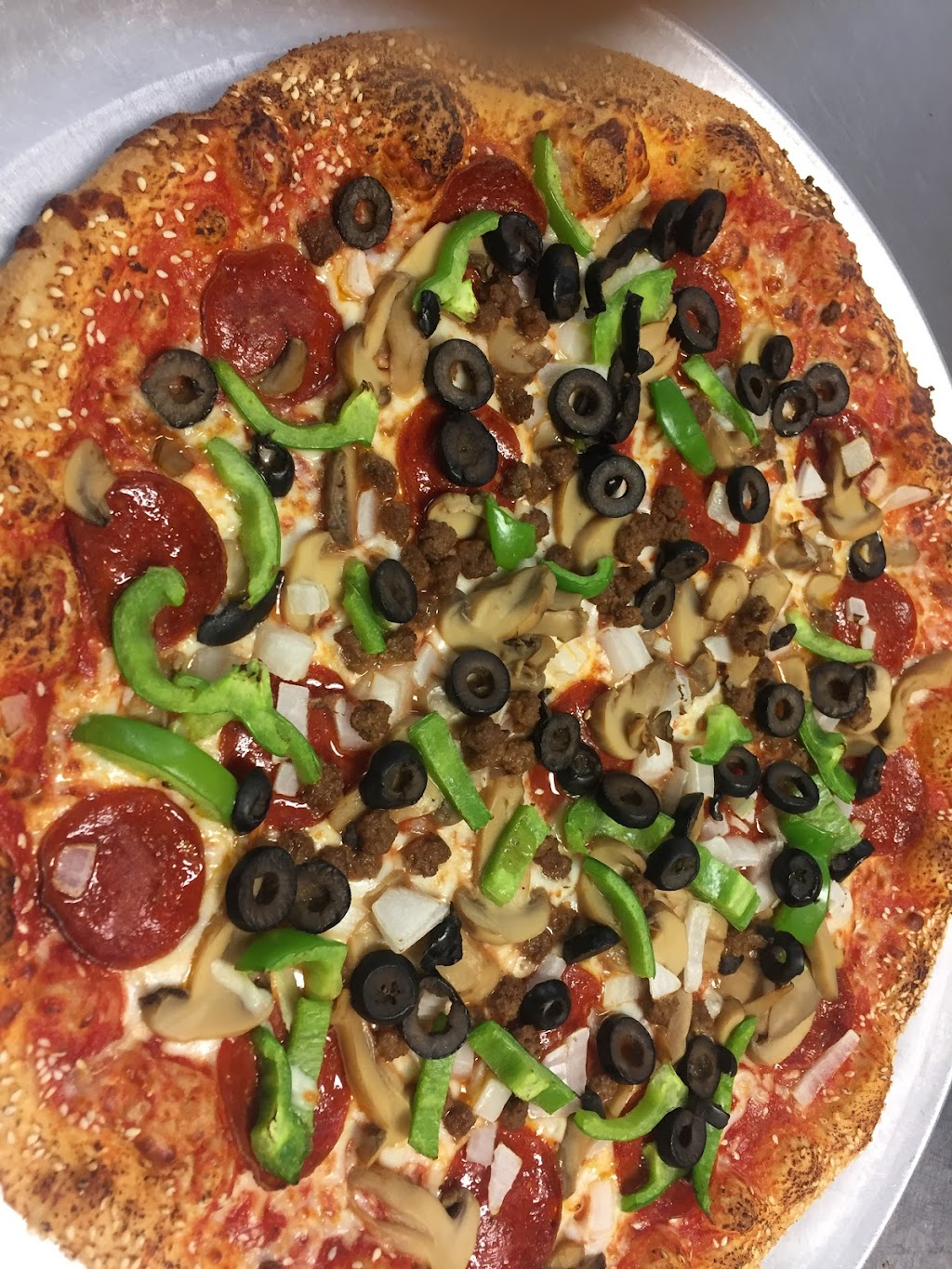 Pizza Shack | 5621 Louisburg Rd, Raleigh, NC 27616, USA | Phone: (919) 872-5400