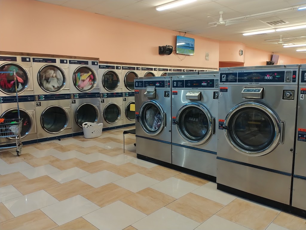 King Wash and Dry | 3301 N Town E Blvd, Mesquite, TX 75150, USA | Phone: (972) 900-2272