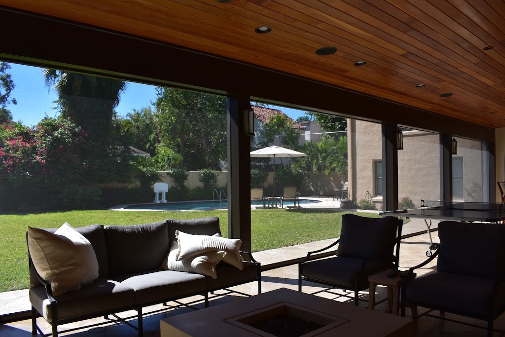 Gulf Coast Retractable Screens | 3547 53rd Ave W #111, Bradenton, FL 34210, USA | Phone: (800) 478-3620