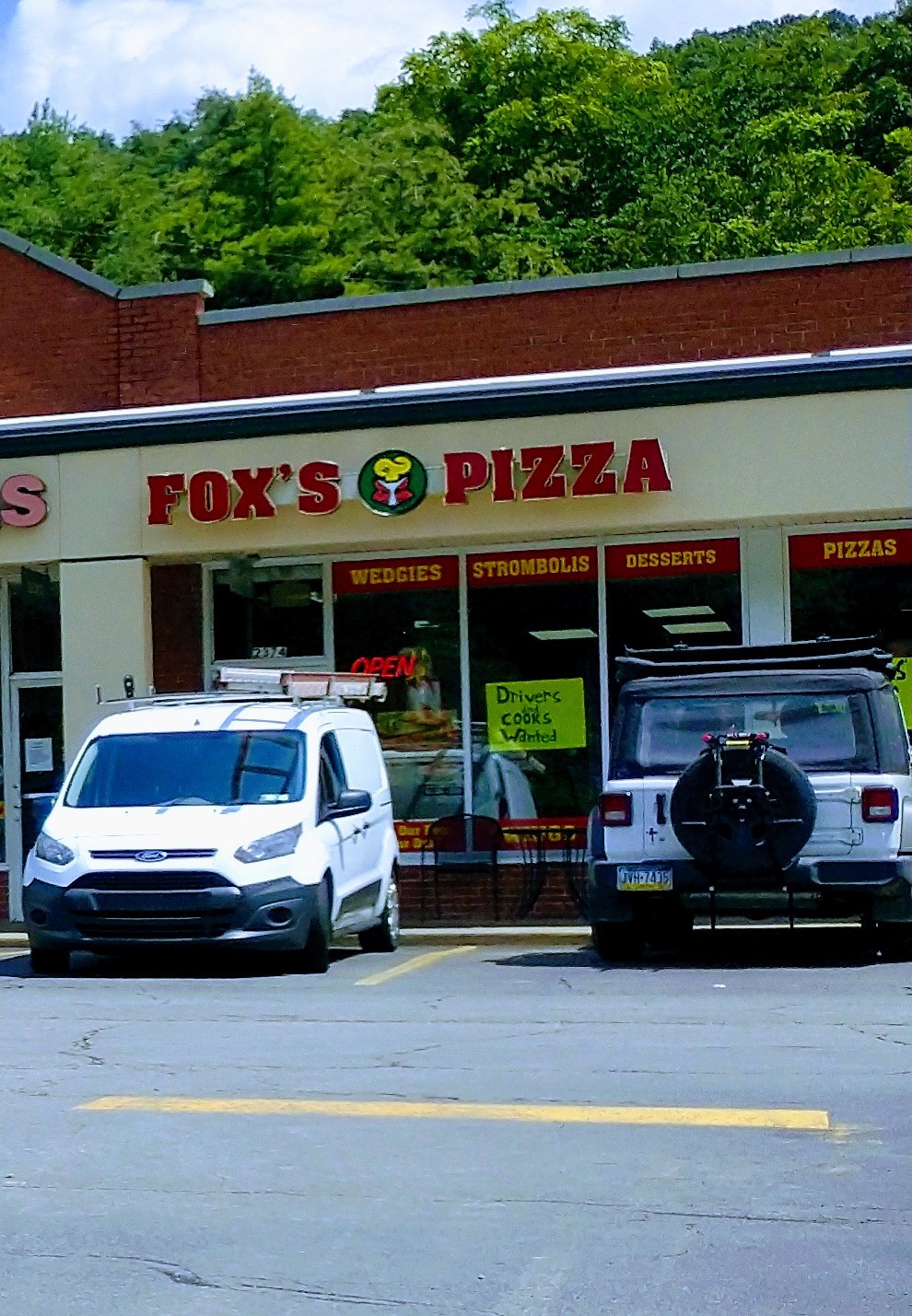 Foxs Pizza Den Plum Boro | 2374 Golden Mile Hwy, Plum, PA 15239, USA | Phone: (724) 327-3697