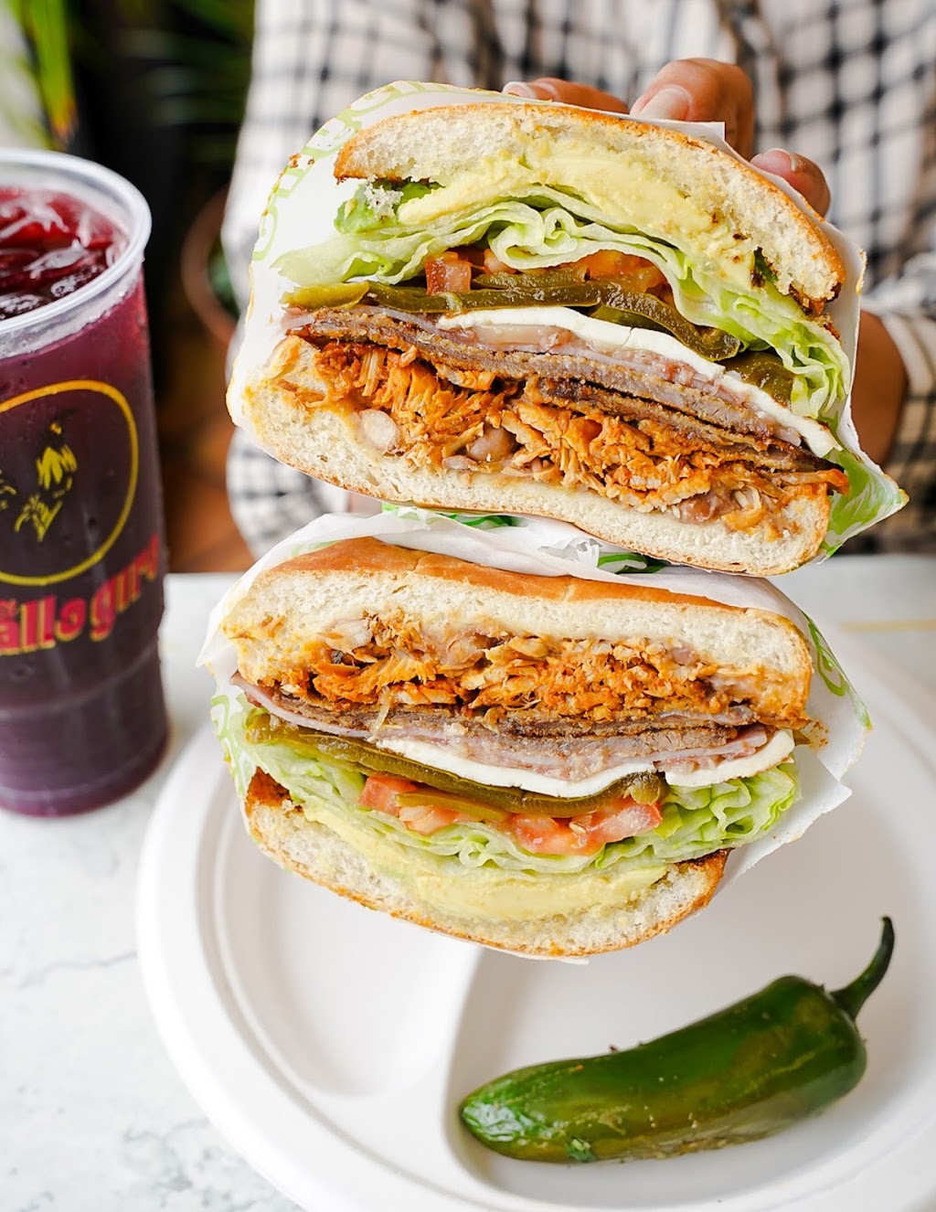 El Gallo Giro | 7148 Pacific Blvd, Huntington Park, CA 90255, USA | Phone: (323) 585-4433