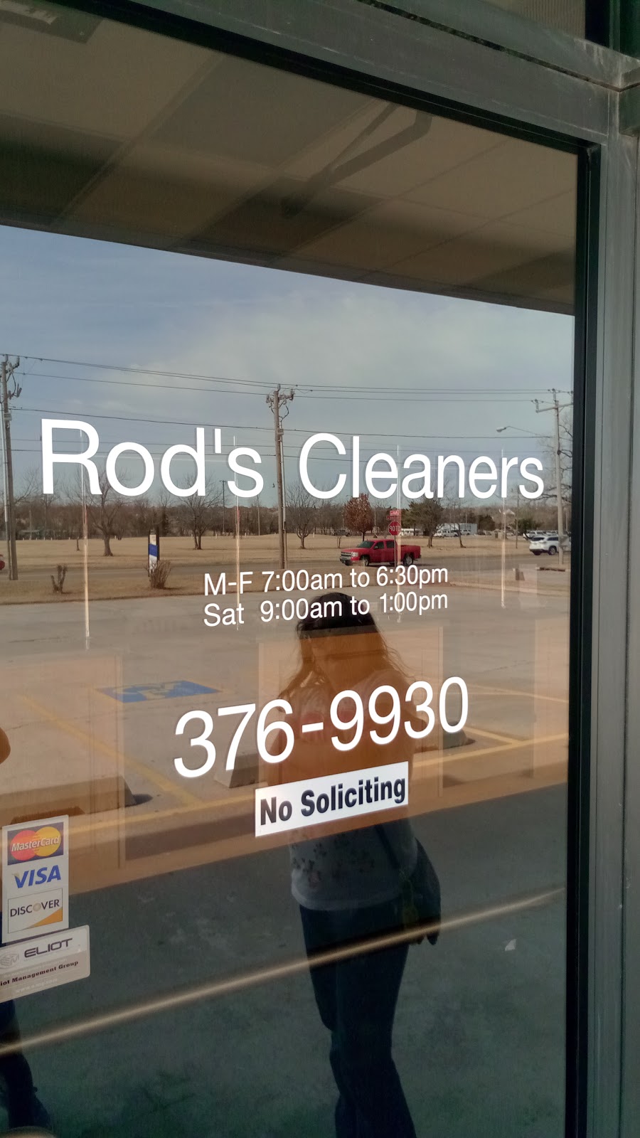 Rods Cleaners | 635 N Mustang Rd, Mustang, OK 73064, USA | Phone: (405) 376-9930