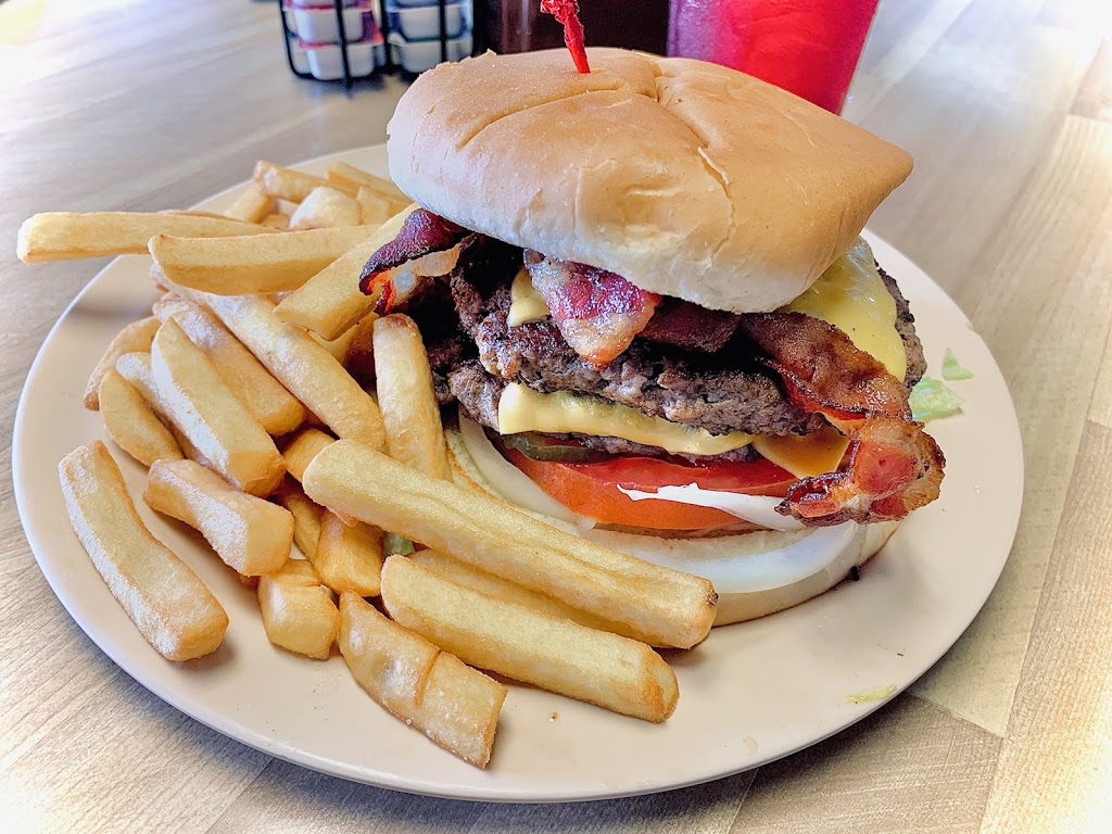 Roosters Cafe | 12950 E Britton Rd, Jones, OK 73049, USA | Phone: (405) 399-5682