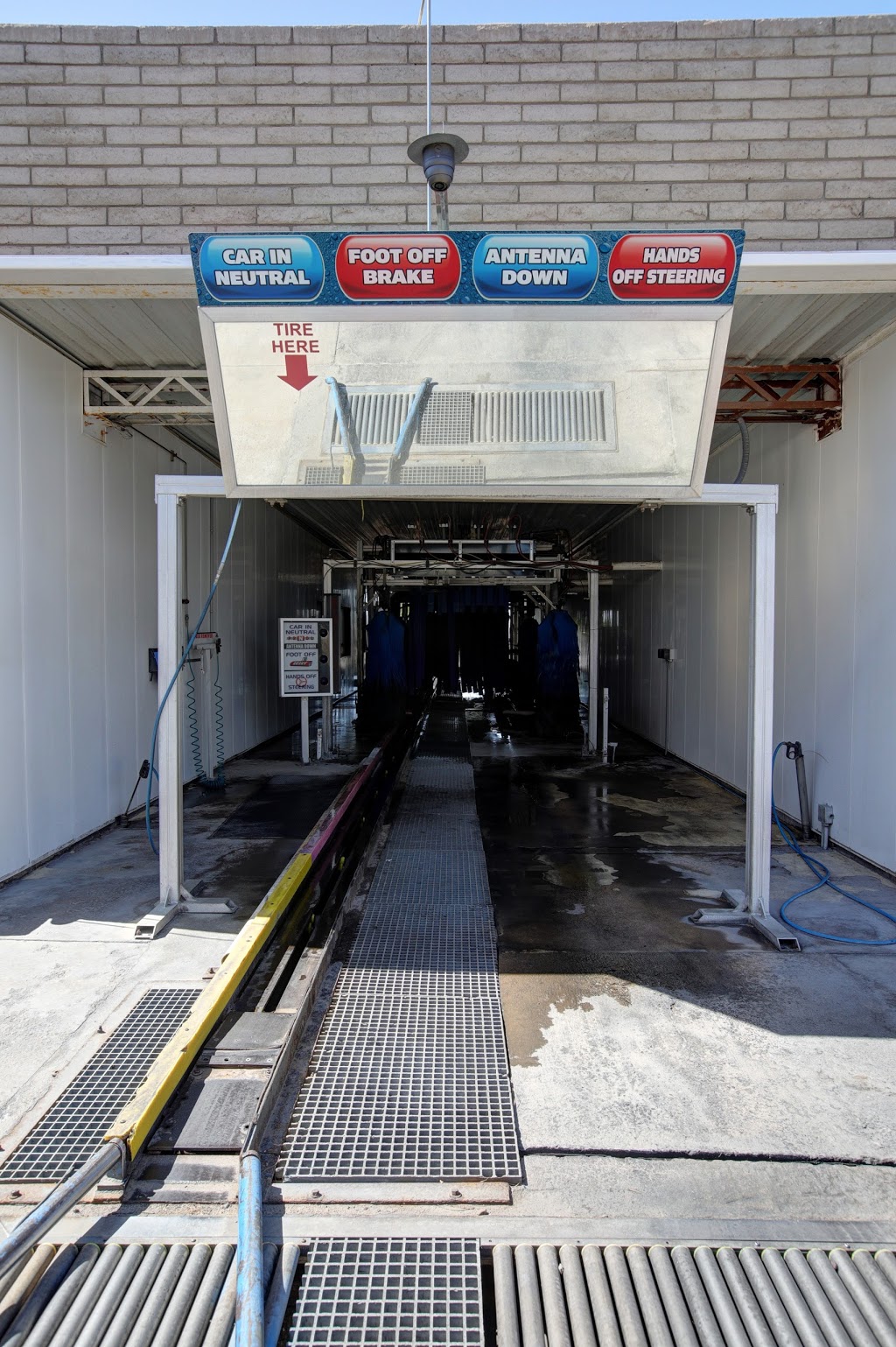 Apache Sands Express Car Wash | 7602 E Main St UNIT 2, Mesa, AZ 85207, USA | Phone: (480) 454-2040