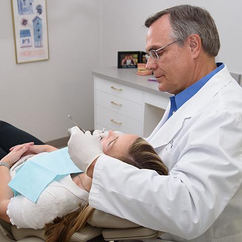 Indianapolis Family Dentistry | 8602 E 10th St, Indianapolis, IN 46219, USA | Phone: (317) 898-3384