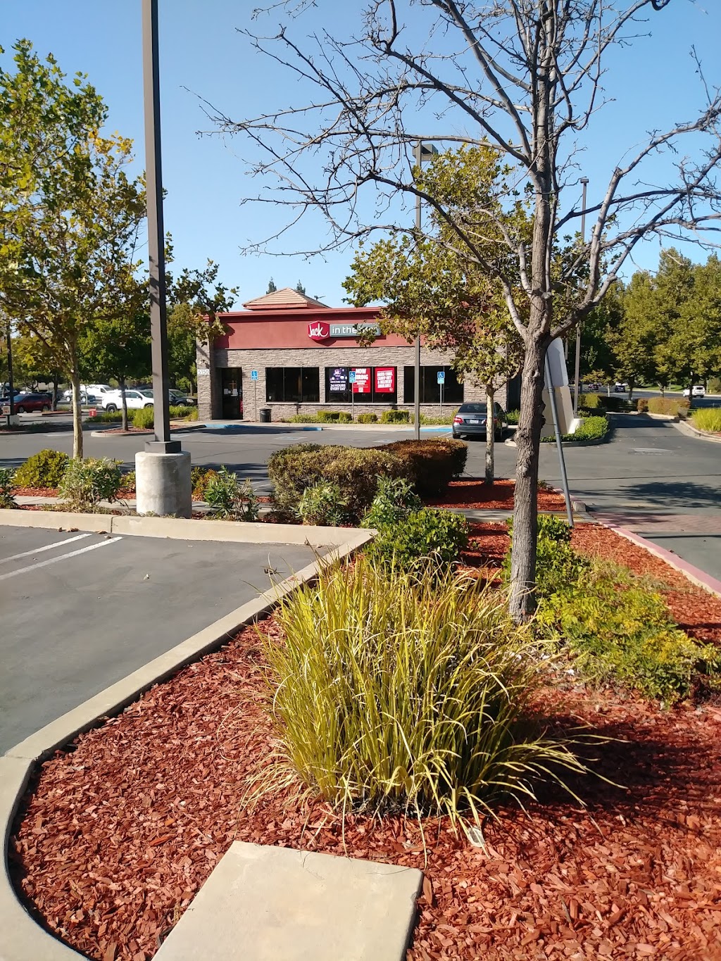 Jack in the Box | 5150 Foothills Blvd, Roseville, CA 95747, USA | Phone: (916) 771-4402