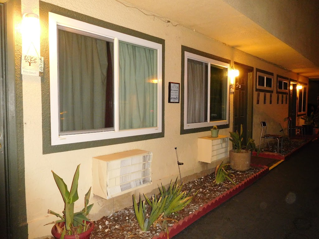 Sunset Motel | 35192 Yucaipa Blvd, Yucaipa, CA 92399, USA | Phone: (909) 797-9401