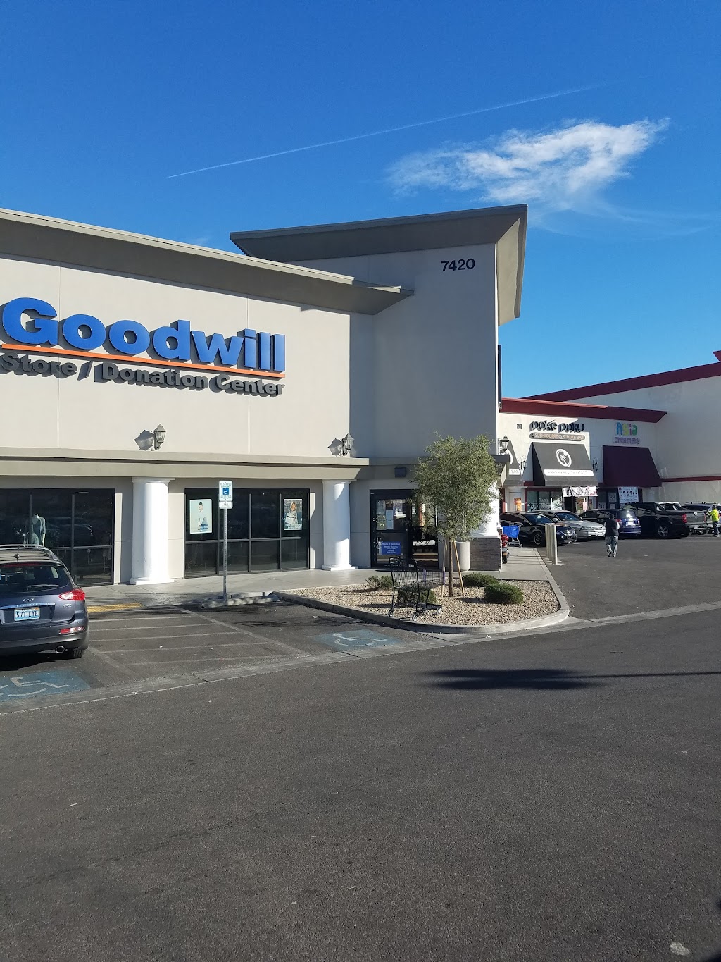 Goodwill Retail Store and Donation Center | 7420 S Rainbow Blvd, Las Vegas, NV 89139 | Phone: (702) 214-2056