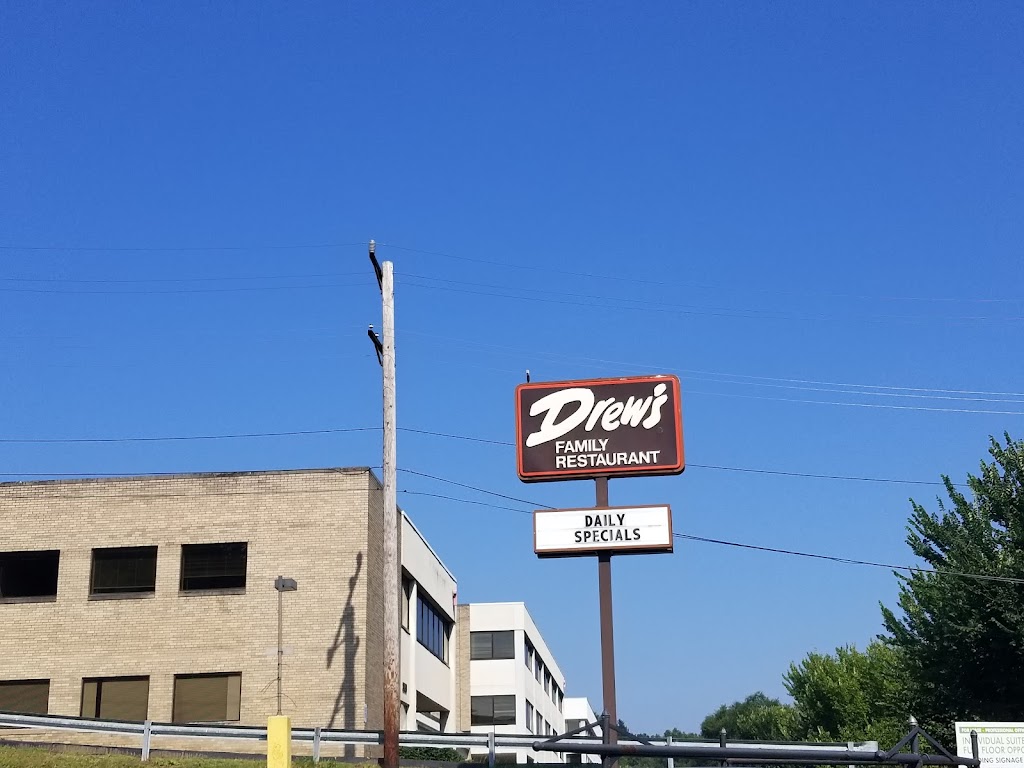 Drews Family Restaurant | 2060 Ardmore Blvd, Pittsburgh, PA 15221, USA | Phone: (412) 271-1556