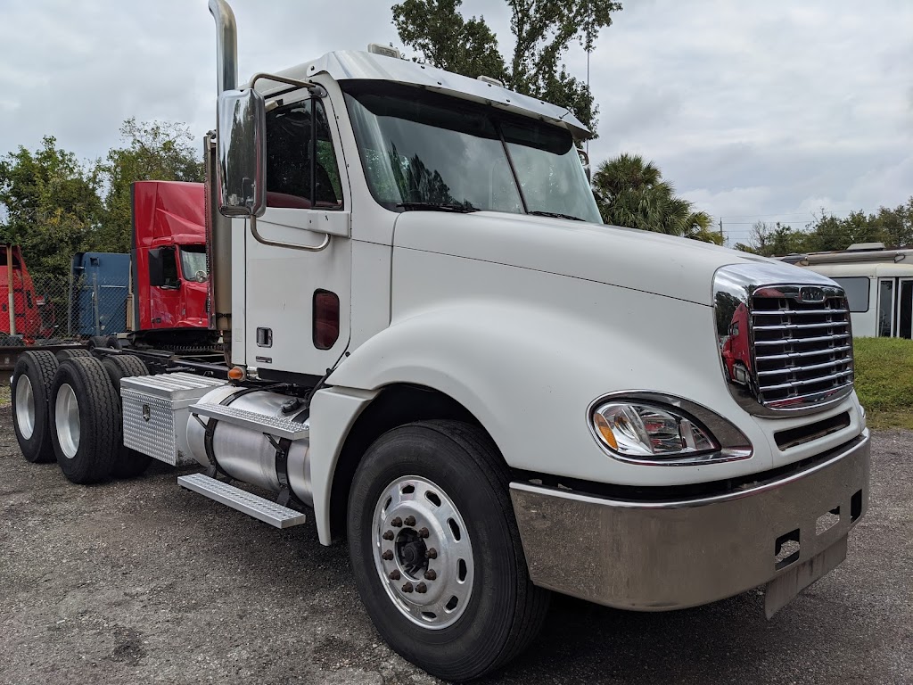 US 1 Truck Sales, LLC | 10126 New Kings Rd, Jacksonville, FL 32219, USA | Phone: (904) 545-1233