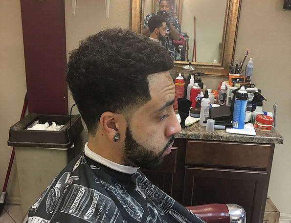 The Legendary Right Touch Barbershop | 3367 N Academy Blvd, Colorado Springs, CO 80917, USA | Phone: (719) 574-4414