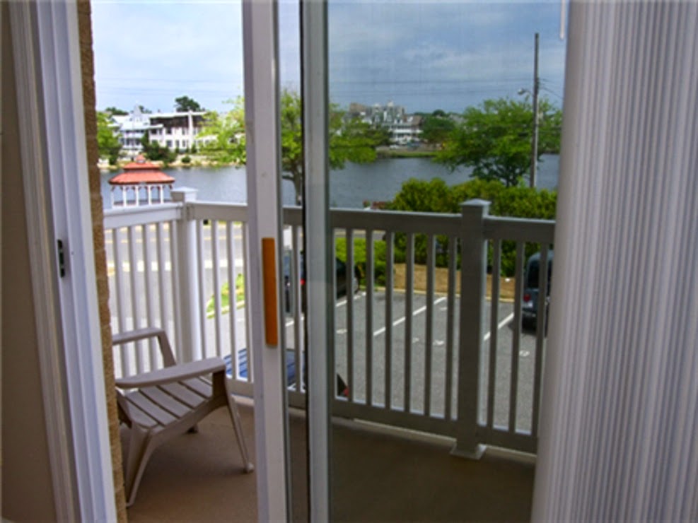 Terrace Lake Apartments | 100 Cliff Ave, Bradley Beach, NJ 07720, USA | Phone: (732) 508-0304