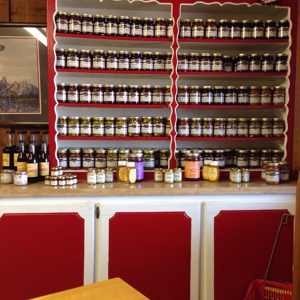 Robertsons Hams #4 | 11276 OK-99, Seminole, OK 74868, USA | Phone: (405) 382-0555