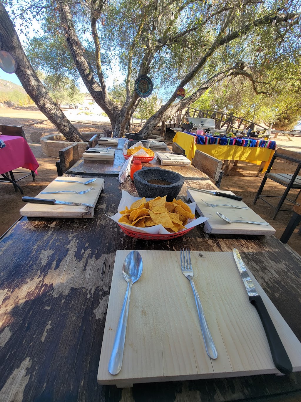 La Dulce Vista Valle de Guadalupe | Berilo sin número Al final de la Calle Plata, 22766 Valle de Guadalupe, B.C., Mexico | Phone: 646 151 1402